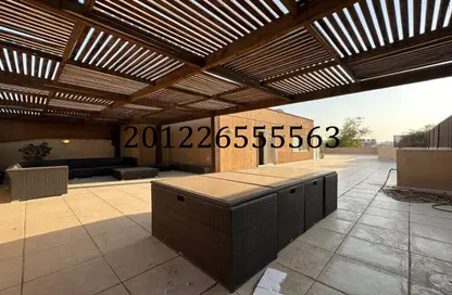 Roof - 4 Bedrooms - 4 Bathrooms for rent in Sarayat Al Maadi - Hay El Maadi - Cairo