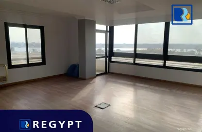 Apartment - 5 Bedrooms - 3 Bathrooms for sale in Sarayat Al Maadi - Hay El Maadi - Cairo