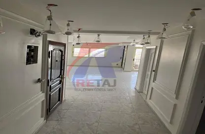 Apartment - 3 Bedrooms - 3 Bathrooms for sale in Al Fadl Ibn Rabie St. - 7th District - Nasr City - Cairo