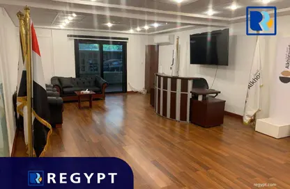 Office Space - Studio - 2 Bathrooms for rent in Street 209 - Degla - Hay El Maadi - Cairo