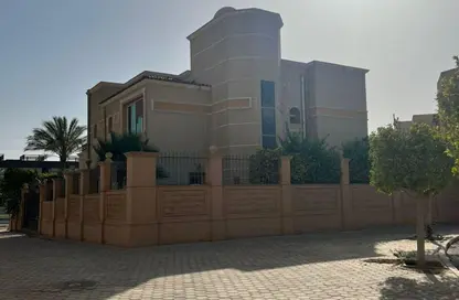 Villa - 4 Bedrooms - 4 Bathrooms for sale in Beverly Hills - Sheikh Zayed Compounds - Sheikh Zayed City - Giza