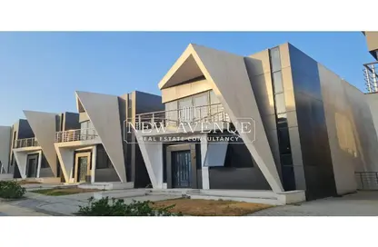 Villa - 4 Bedrooms - 4 Bathrooms for sale in Life View Villas - El Shorouk Compounds - Shorouk City - Cairo