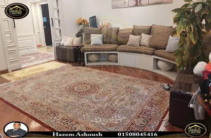 Apartment - 3 Bedrooms - 3 Bathrooms for sale in Smouha Square - Smouha - Hay Sharq - Alexandria