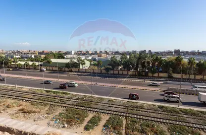 Apartment - 3 Bedrooms - 1 Bathroom for sale in 14th of May Bridge Road - Smouha - Hay Sharq - Alexandria