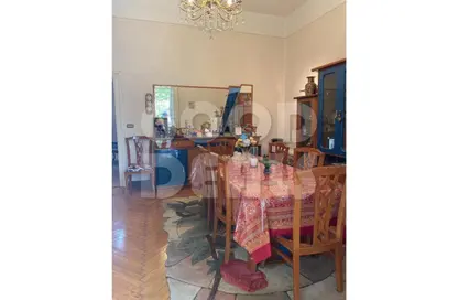 Apartment - 3 Bedrooms - 2 Bathrooms for sale in Al Kamel Mohamed St. - Zamalek - Cairo