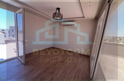 Townhouse - 5 Bedrooms - 5 Bathrooms for rent in The Crown - Cairo Alexandria Desert Road - 6 October City - Giza