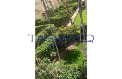 Apartment - 2 Bedrooms - 2 Bathrooms for sale in Hadayek Al Mohandessin - 4th District - Sheikh Zayed City - Giza