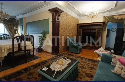 Apartment - 3 Bedrooms - 2 Bathrooms for rent in Ahmed Shawky St. - Roushdy - Hay Sharq - Alexandria