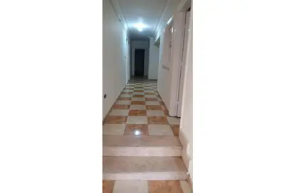 Apartment - 3 Bedrooms - 2 Bathrooms for rent in Al Hay Al Thalith St. - 3rd District - 6 October City - Giza