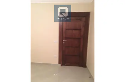 Apartment - 2 Bedrooms - 1 Bathroom for rent in 10th Sector - Zahraa El Maadi - Hay El Maadi - Cairo