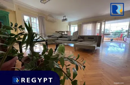 Apartment - 4 Bedrooms - 3 Bathrooms for sale in Street 21 - Maadi - Hay El Maadi - Cairo