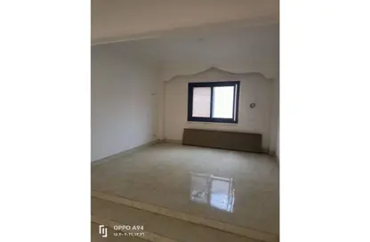 Apartment - 3 Bedrooms - 1 Bathroom for sale in Gate 1 - Khofo - Hadayek El Ahram - Giza