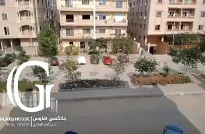 Apartment - 3 Bedrooms - 2 Bathrooms for sale in 3rd Neighborhood - 4th Area - Shorouk City - Cairo