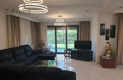 Villa - 4 Bedrooms - 4 Bathrooms for sale in Sodic East - 6th District - New Heliopolis - Cairo