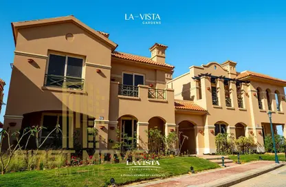 Chalet - 3 Bedrooms - 2 Bathrooms for sale in La Vista Gardens - La Vista - Al Ain Al Sokhna - Suez