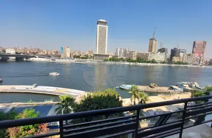 Apartment - 4 Bedrooms - 3 Bathrooms for rent in Mohamed Abdel Wahab St. - Zamalek - Cairo