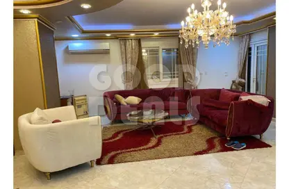 Apartment - 4 Bedrooms - 2 Bathrooms for sale in Abd Al Aziz Fahmy St. - Heliopolis Square - El Nozha - Cairo