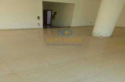 Apartment - 4 Bedrooms - 3 Bathrooms for sale in 6th Area East - Shorouk City - Cairo