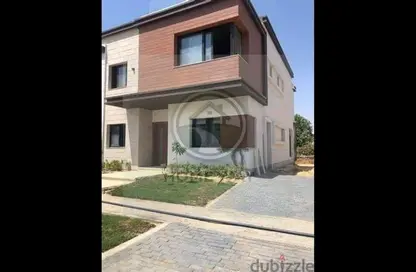 Townhouse - 5 Bedrooms - 4 Bathrooms for sale in Azzar 2 - 5th Settlement Compounds - The 5th Settlement - New Cairo City - Cairo