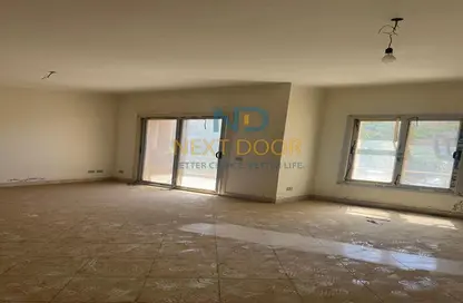 Duplex - 5 Bedrooms - 4 Bathrooms for sale in Mena Residence - South Investors Area - New Cairo City - Cairo