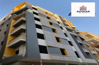 Apartment - 3 Bedrooms - 3 Bathrooms for sale in Al Hadaba Al Wosta - Mokattam - Cairo