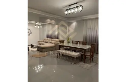 Apartment - 2 Bedrooms - 2 Bathrooms for sale in El Banafseg - New Cairo City - Cairo