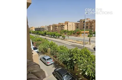 Apartment - 2 Bedrooms - 1 Bathroom for sale in Al Ashrafiya - North Investors Area - New Cairo City - Cairo
