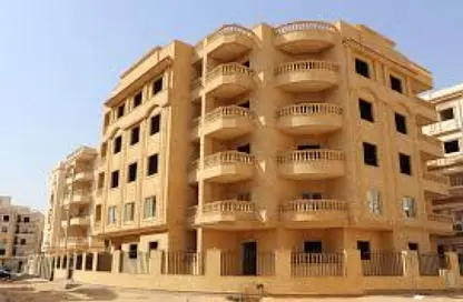 Apartment - 2 Bedrooms - 1 Bathroom for sale in North Lotus - El Lotus - New Cairo City - Cairo