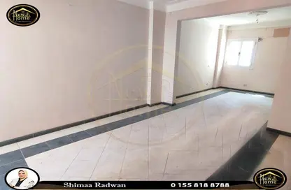 Apartment - 2 Bedrooms - 1 Bathroom for sale in La Vison St. - Bolkly - Hay Sharq - Alexandria