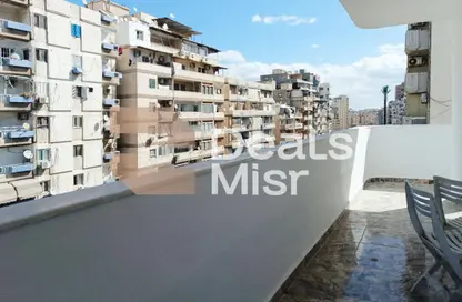 Apartment - 3 Bedrooms - 2 Bathrooms for sale in Iskandar Ibrahim St. - Miami - Hay Awal El Montazah - Alexandria