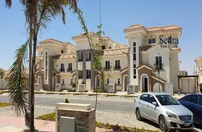 Villa - 5 Bedrooms - 6 Bathrooms for sale in Al Maqsad - New Capital Compounds - New Capital City - Cairo