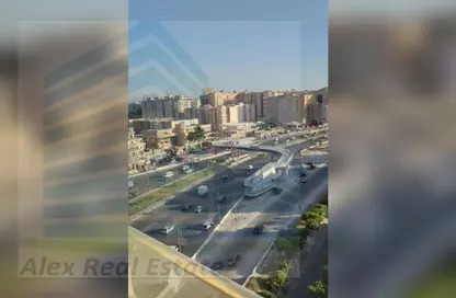 شقة - 2 غرف نوم - 1 حمام للايجار في شارع نادى سموحة الرياضى - سموحة - حي شرق - الاسكندرية