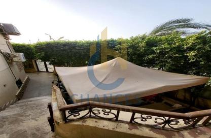 Apartment - 3 Bedrooms - 2 Bathrooms for sale in Road Inside Compound Al Safwa - Degla - Hay El Maadi - Cairo