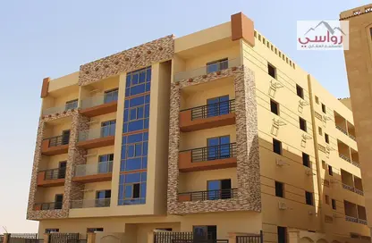 Apartment - 3 Bedrooms - 2 Bathrooms for sale in North Lotus - El Lotus - New Cairo City - Cairo