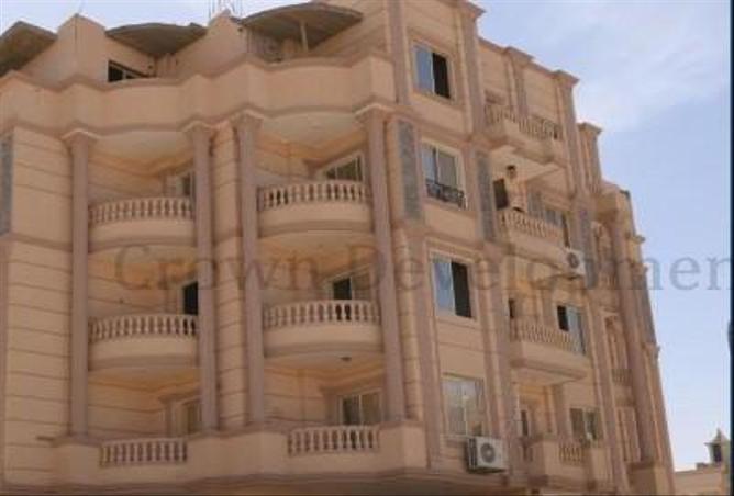 Apartment - 3 Bedrooms - 3 Bathrooms for sale in Royal City - Sheikh Zayed Compounds - Sheikh Zayed City - Giza