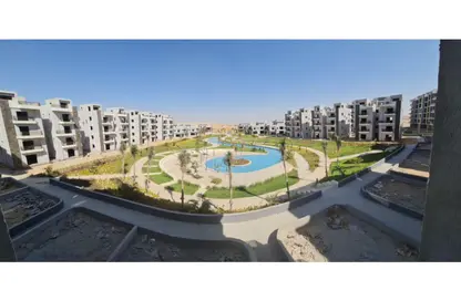 Apartment - 2 Bedrooms - 2 Bathrooms for sale in Sun Capital - Fayoum Desert road - 6 October City - Giza