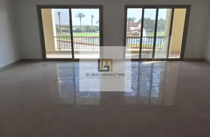 Apartment - 2 Bedrooms - 2 Bathrooms for rent in Fountain Side - Uptown Cairo - Mokattam - Cairo