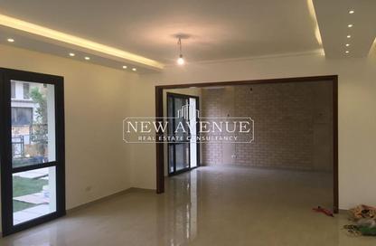 Duplex - 3 Bedrooms - 3 Bathrooms for sale in Eastown - 5th Settlement Compounds - The 5th Settlement - New Cairo City - Cairo