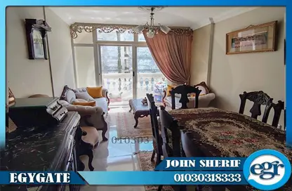 Apartment - 3 Bedrooms - 1 Bathroom for sale in Laurent - Hay Sharq - Alexandria