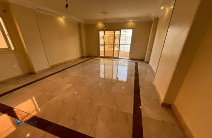 Apartment - 3 Bedrooms - 2 Bathrooms for rent in El Narges Buildings - Al Narges - New Cairo City - Cairo