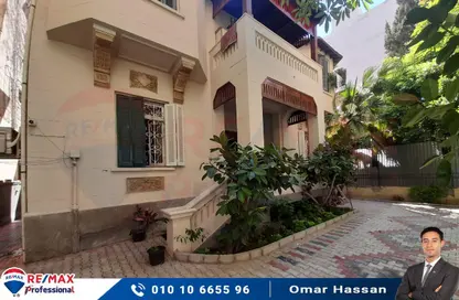 Villa - 6 Bedrooms - 3 Bathrooms for sale in La Vison St. - Bolkly - Hay Sharq - Alexandria