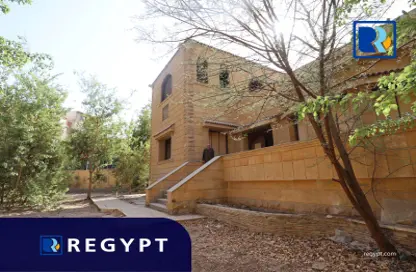 Villa - 5 Bedrooms - 4 Bathrooms for sale in Sarayat Al Maadi - Hay El Maadi - Cairo