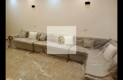 Apartment - 3 Bedrooms - 2 Bathrooms for sale in West Arabella - 5th Settlement Compounds - The 5th Settlement - New Cairo City - Cairo