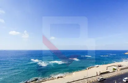 Apartment - 2 Bedrooms - 1 Bathroom for sale in Al Geish Road - Cleopatra - Hay Sharq - Alexandria