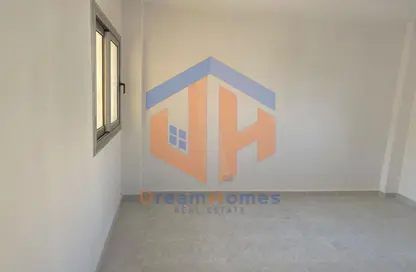 Apartment - 2 Bedrooms - 1 Bathroom for sale in Madinaty - Cairo