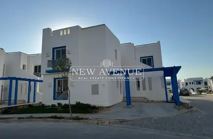 Villa - 4 Bedrooms - 5 Bathrooms for sale in Mountain View - Ras Al Hekma - North Coast