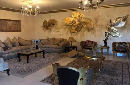 Apartment - 3 Bedrooms - 2 Bathrooms for sale in Al Narges 6 - Al Narges - New Cairo City - Cairo