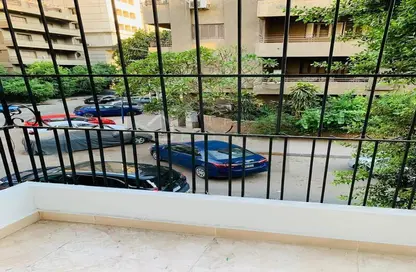 Apartment - 4 Bedrooms - 3 Bathrooms for sale in Gameat Al Dewal Al Arabeya St. - Mohandessin - Giza