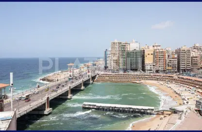 Apartment - 4 Bedrooms - 3 Bathrooms for sale in Al Geish Road - Roushdy - Hay Sharq - Alexandria