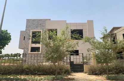 Villa - 5 Bedrooms - 5 Bathrooms for sale in New Giza - Cairo Alexandria Desert Road - 6 October City - Giza